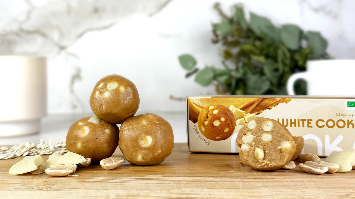 Monka Ball White Cookie